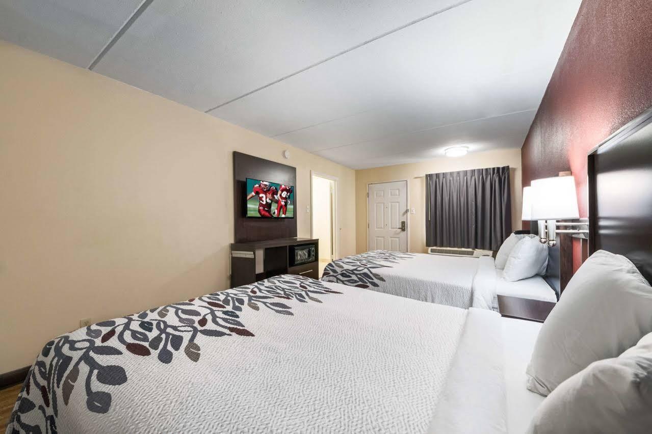 Motel 6 San Antonio Tx I 35 North Corridor المظهر الخارجي الصورة